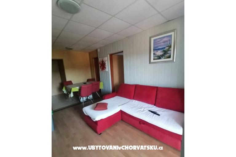 Apartmaji Sindi 1,2           APART – foto 28