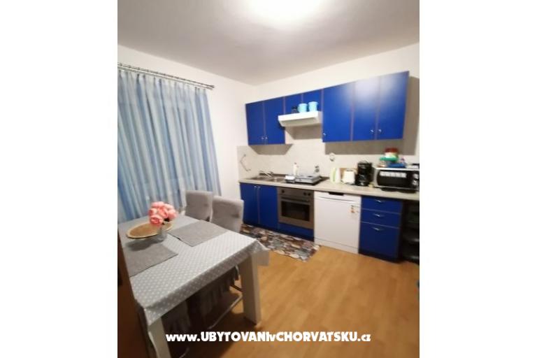 Apartmaji Sindi 1,2           APART – foto 31