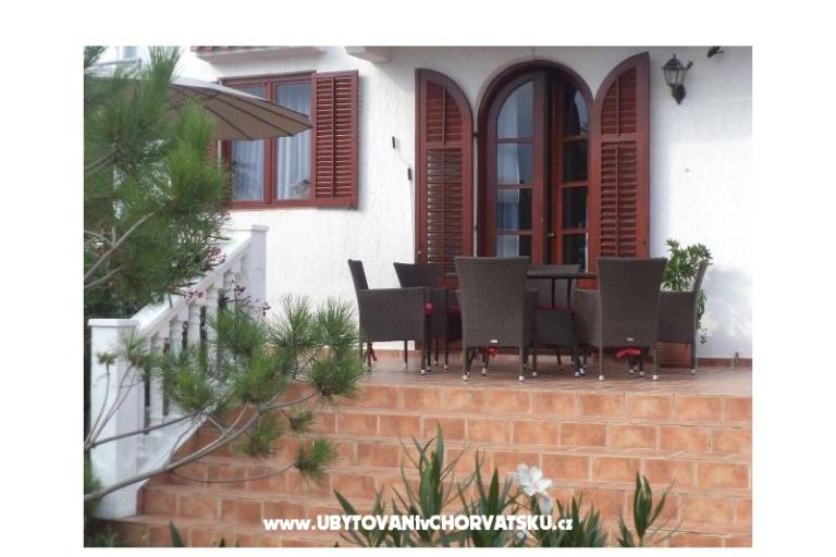 Apartmaji Villa Adriana – foto 2