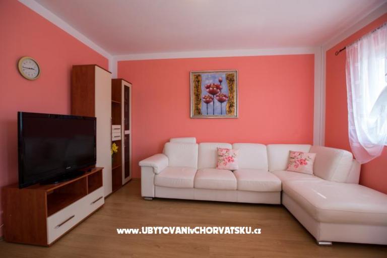 Apartmaji Zora – foto 2