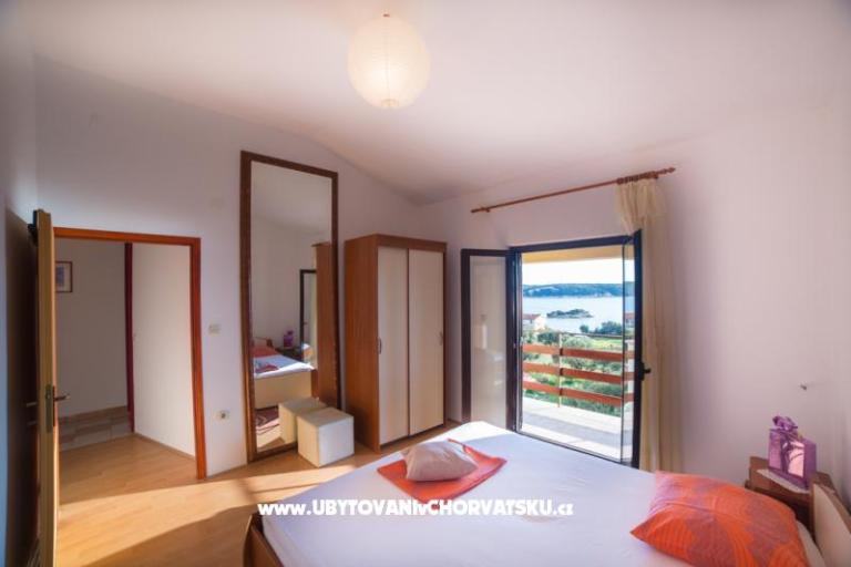 Apartmaji Anamar – foto 2