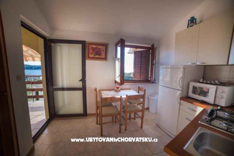 Apartmaji Anamar – foto 3