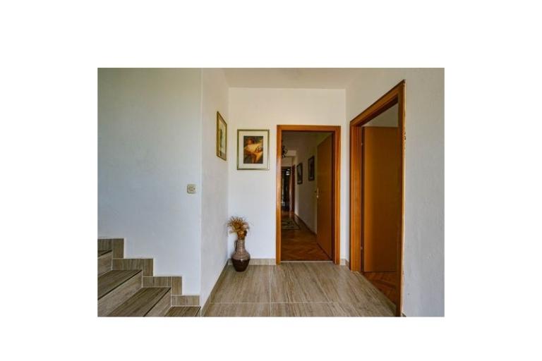 Apartmaji Anny z bazenom – foto 20