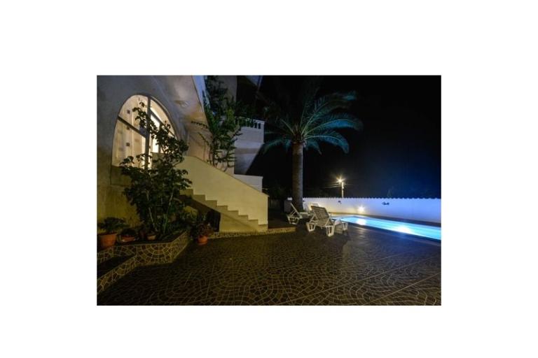 Apartmaji Anny z bazenom – foto 22