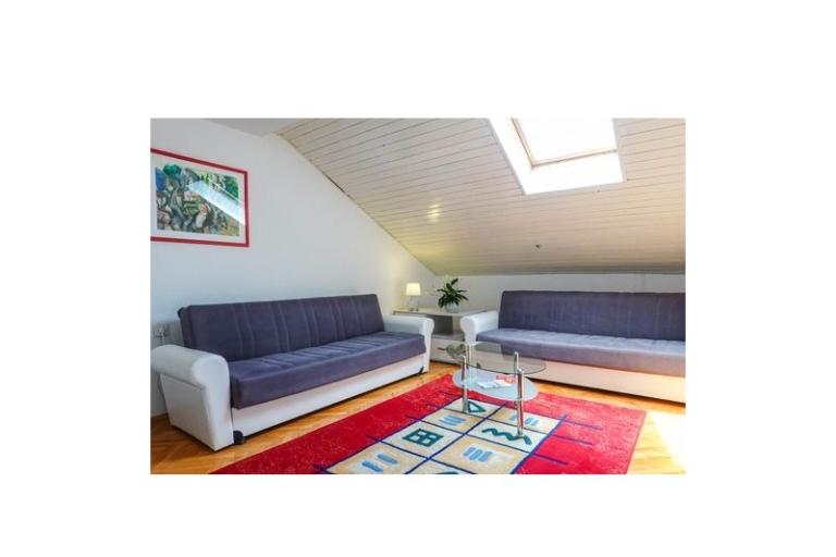 Apartmaji Anny z bazenom – foto 31