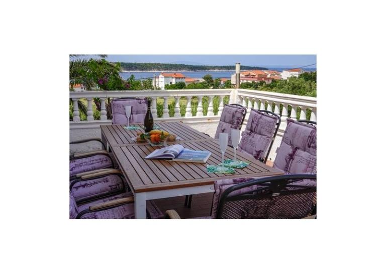 Apartmaji Anny z bazenom – foto 44