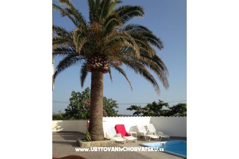 Apartmaji Anny z bazenom – foto 5