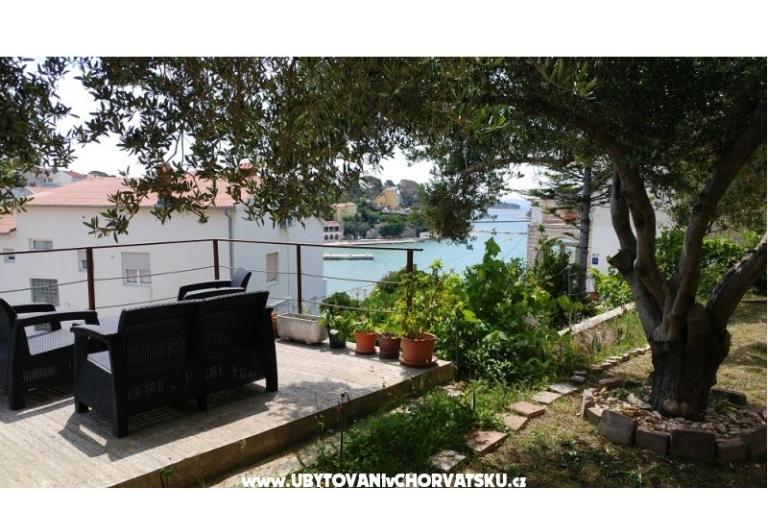 Apartmaji Dora – foto 6