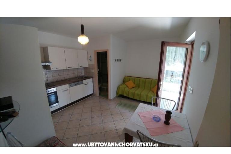 Apartmaji Dora – foto 9