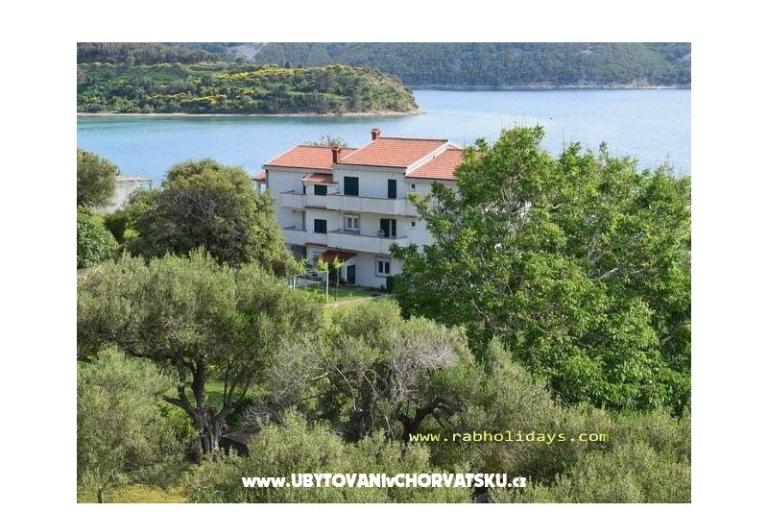 Hiša Ana directly by the beach – foto 12