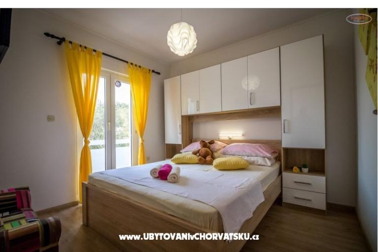 Whirlpool Apartmaji Skoblar – foto 5