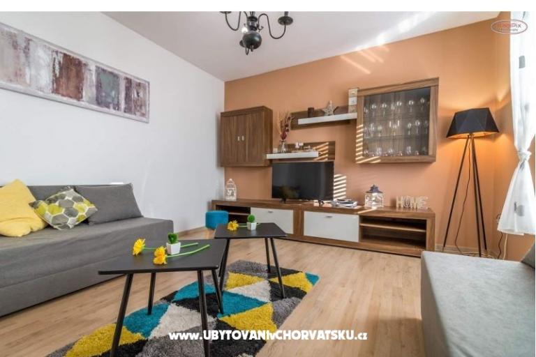 Whirlpool Apartmaji Skoblar – foto 8
