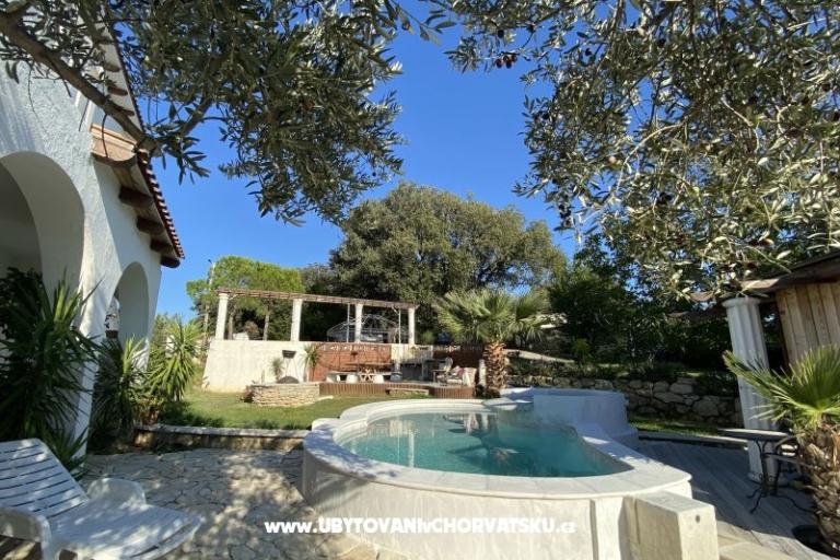 Villa Agata z bazenom &amp; sauna – foto 9