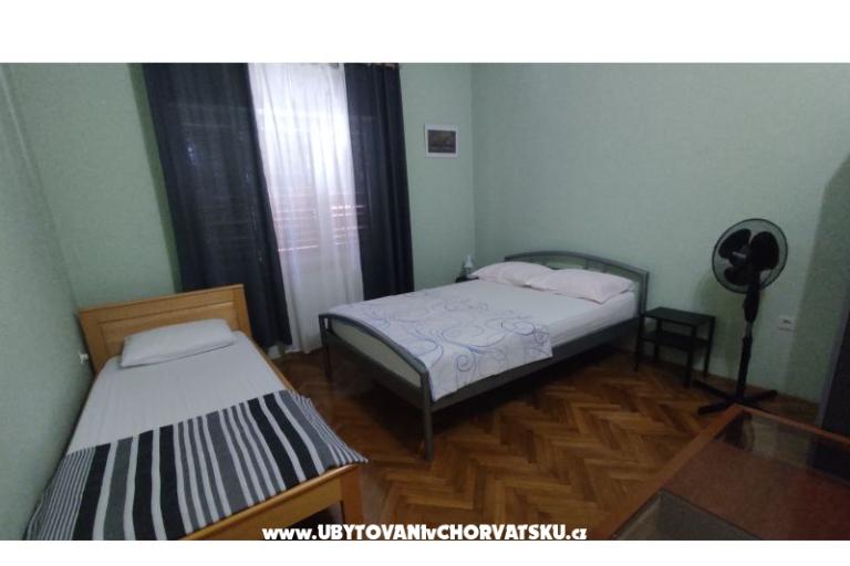 Apartmaji Emil Ražanac – foto 12