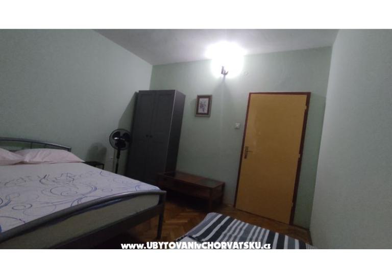 Apartmaji Emil Ražanac – foto 13