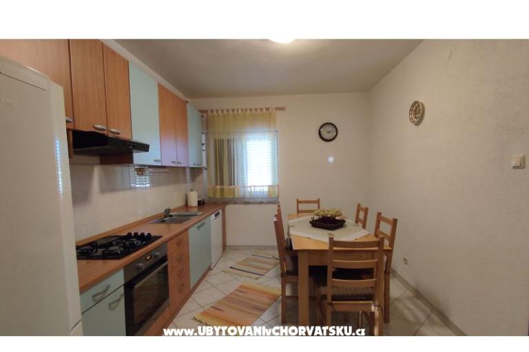 Apartmaji Emil Ražanac – foto 3