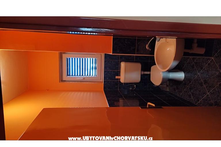 Apartmaji Emil Ražanac – foto 7