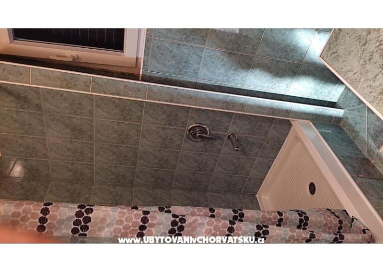 Apartmaji Emil Ražanac – foto 9