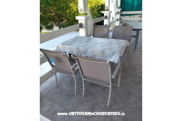 Apartmaji Jakov – foto 2
