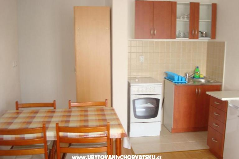 Apartmaji Marella Ražanac – foto 7