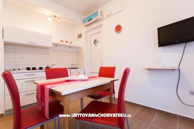 Apartmaji Marni – foto 7