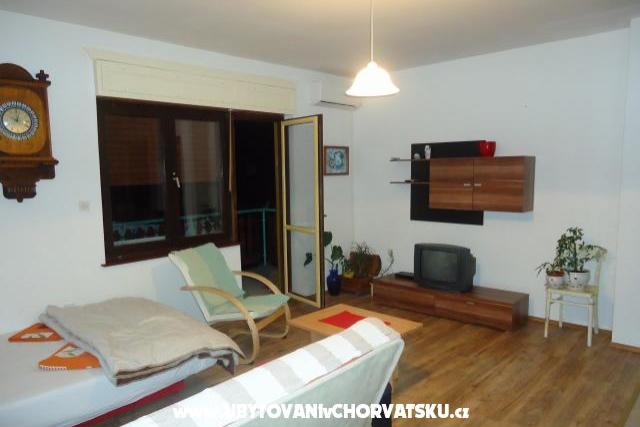 Apartmaji Martina – foto 16