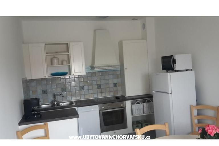 Apartmaji Villa Ana – foto 9