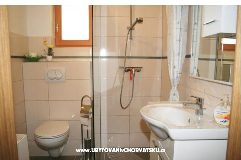 Apartmaji 4mios Rtina – foto 6