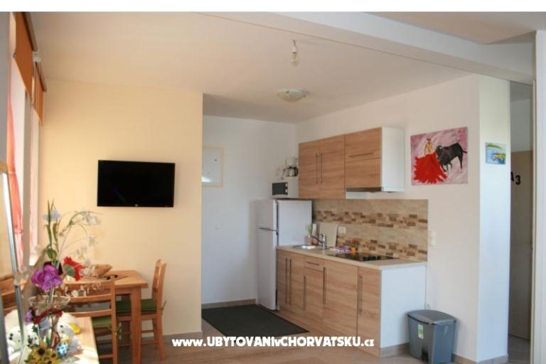 Apartmaji 4mios Rtina – foto 9
