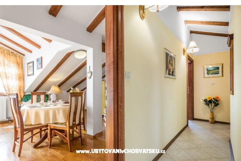 Apartmaji Ingrid – foto 11
