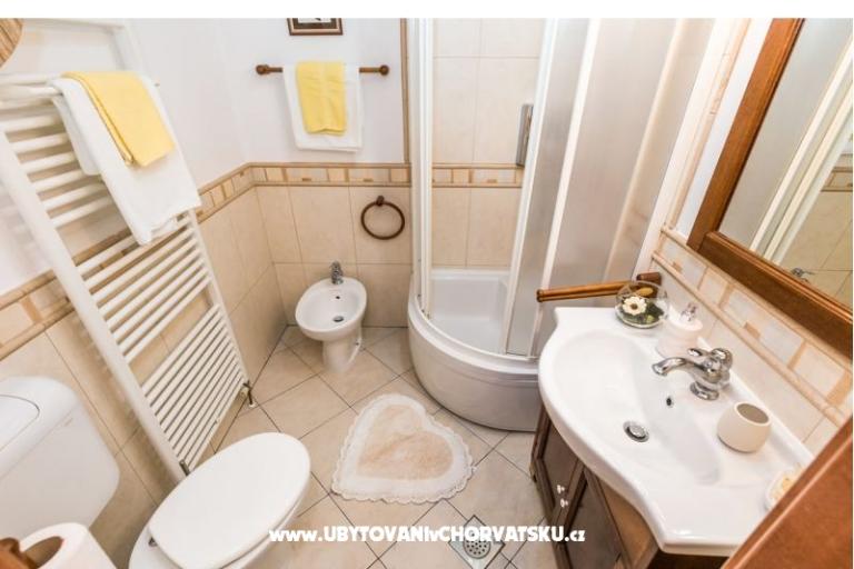 Apartmaji Ingrid – foto 6