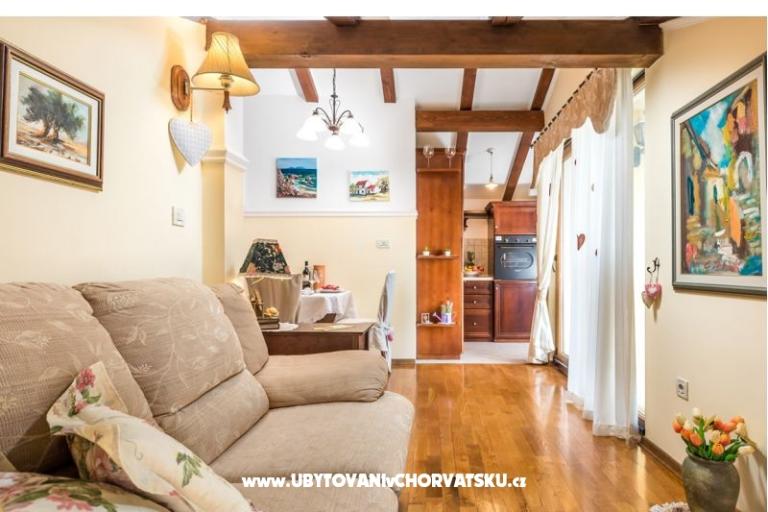 Apartmaji Ingrid – foto 8