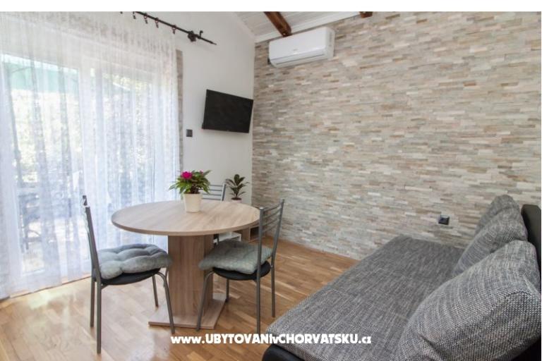 Apartma Laurel – foto 10