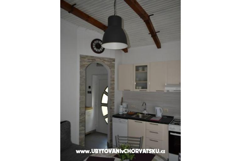 Apartma Laurel – foto 14