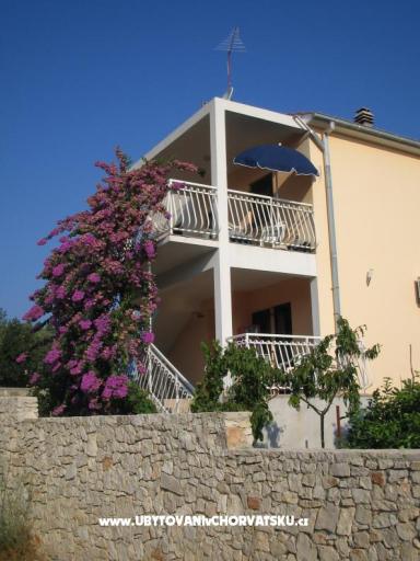 Apartma Bugevila – foto 8