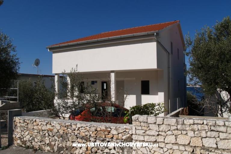 Apartma Rogoznica 1 – foto 7