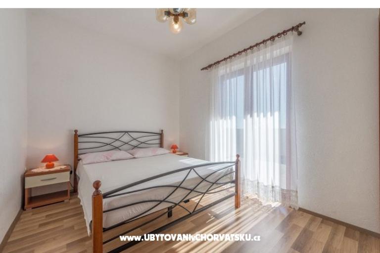 Apartmaji Anna – foto 6