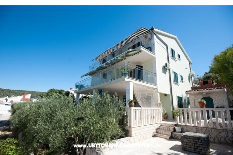 Apartmaji Ban – foto 2