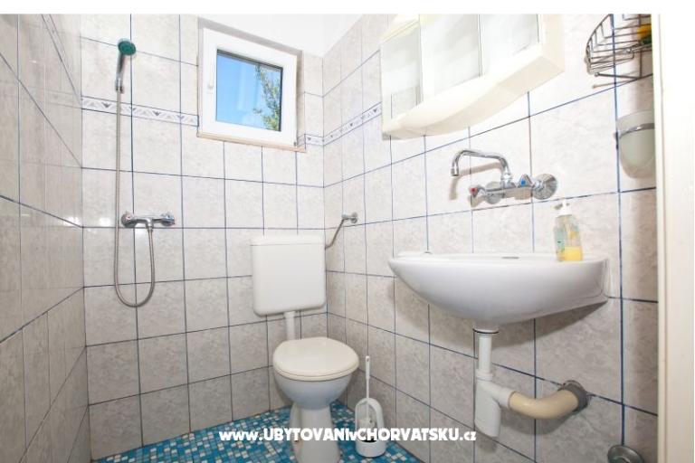 Apartmaji Holiday – foto 9