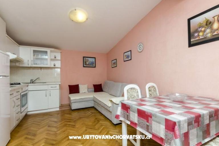Apartmaji Juric – foto 10