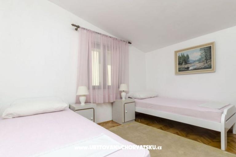 Apartmaji Juric – foto 8