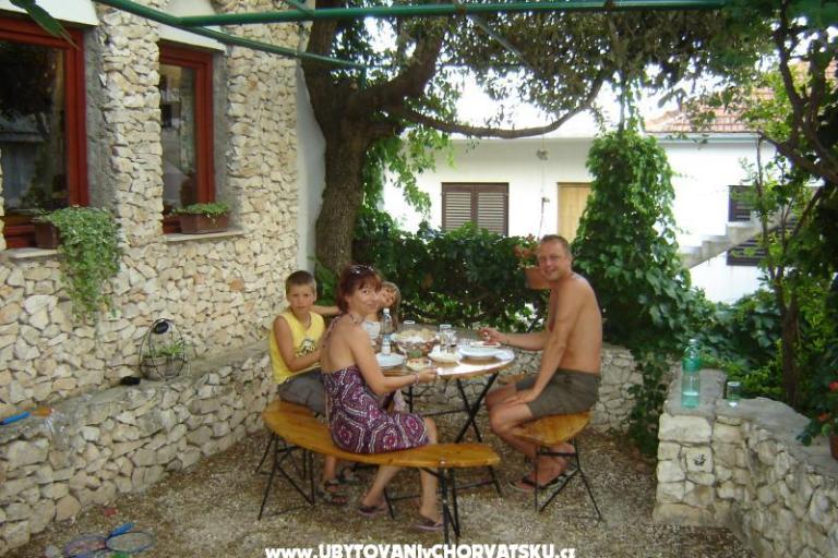 Apartmaji Karabatić – foto 14