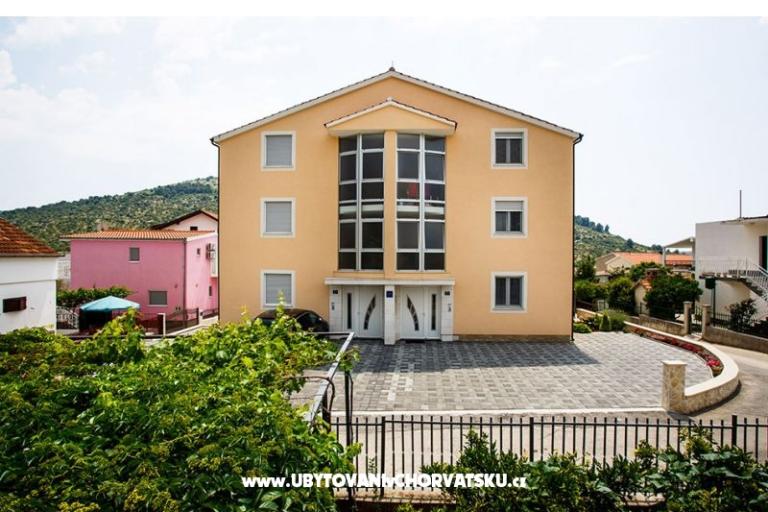 Apartmaji Kristina – foto 3