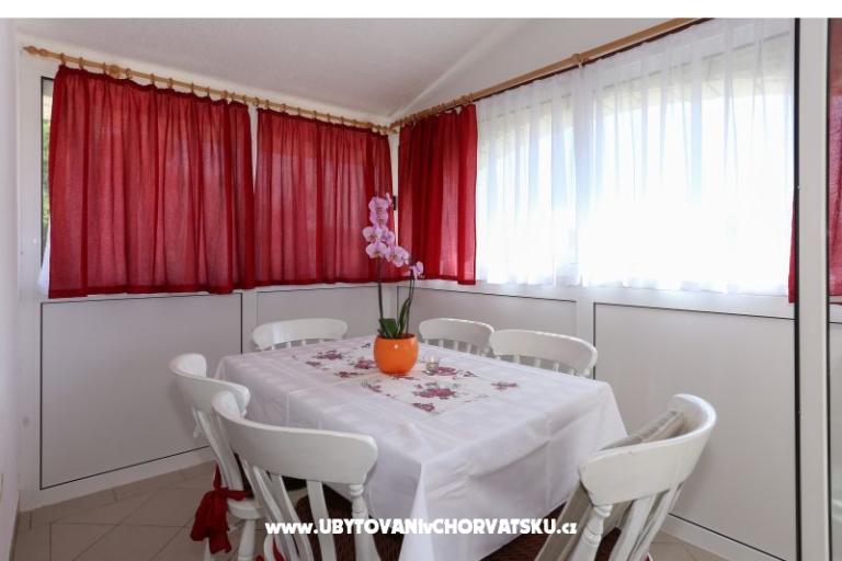 Apartmaji Libertas – foto 17