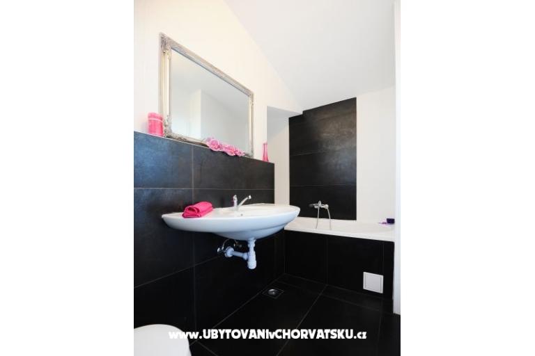 Apartmaji Luka Rogoznica – foto 6