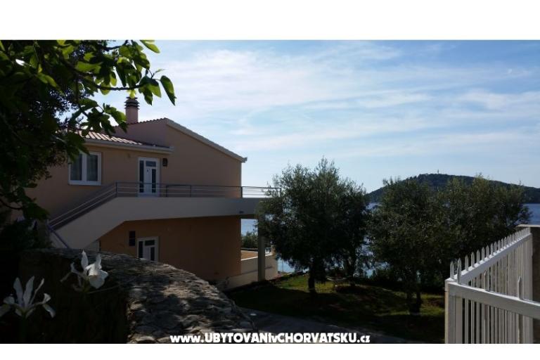 Apartmaji Maris - Beach Hiša  – foto 18