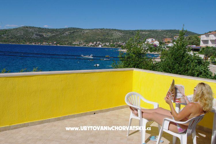 Apartmaji Nuić – foto 2