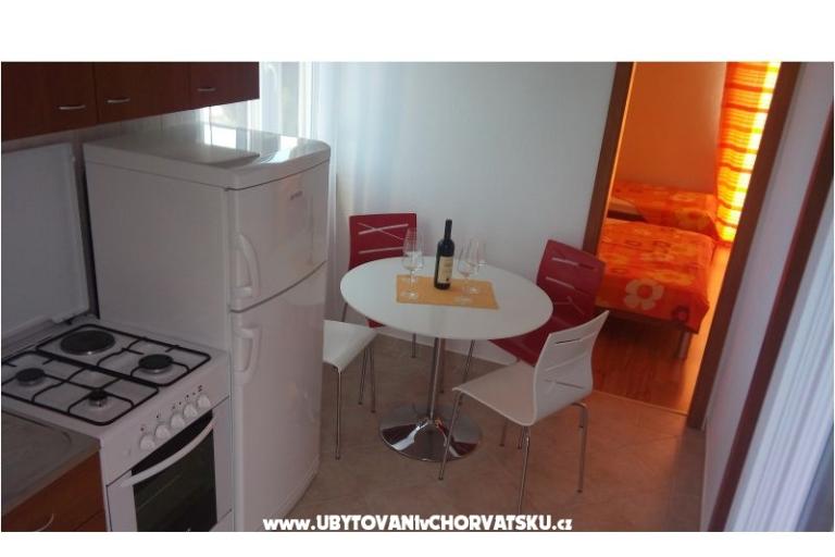 Apartmaji Lana – foto 7