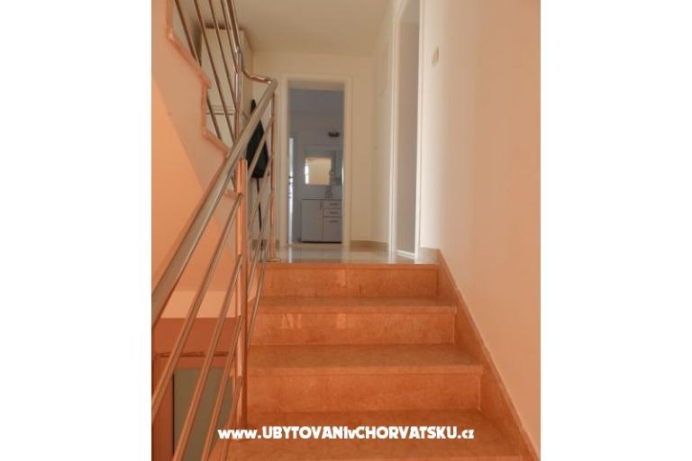 Apartmaji  Villa Rosina  – foto 14