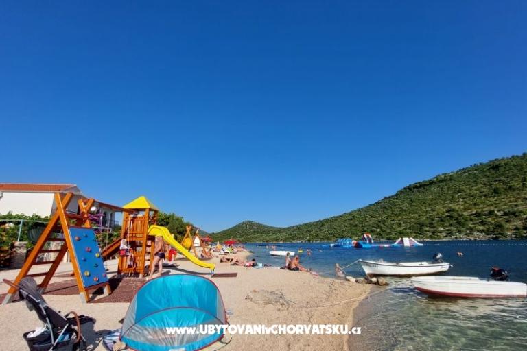 Apartmaji Crnjac – foto 6